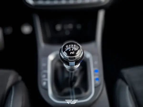 Hyundai i30 N 2.0 T-GDi Pack Performance 26