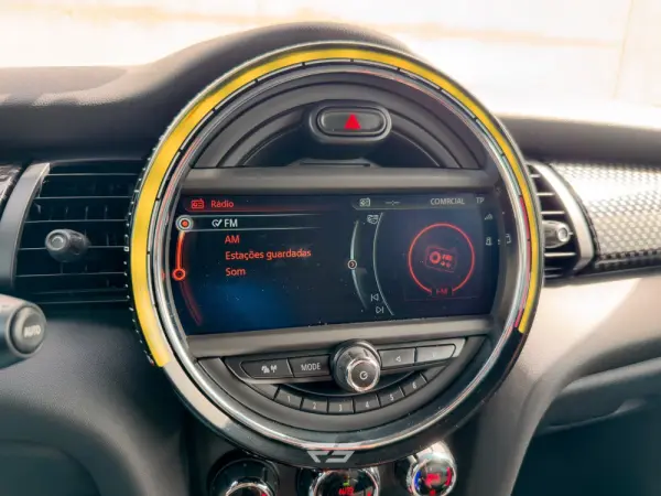 MINI 3 Portas John Cooper Works Auto Desportiva 32