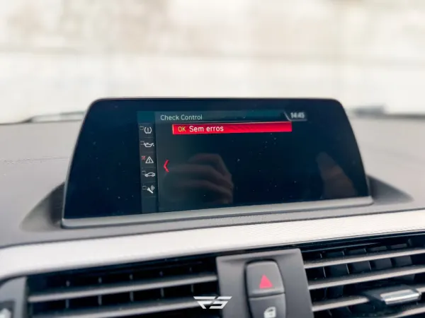 BMW 116 d Pack M Shadow Auto 33