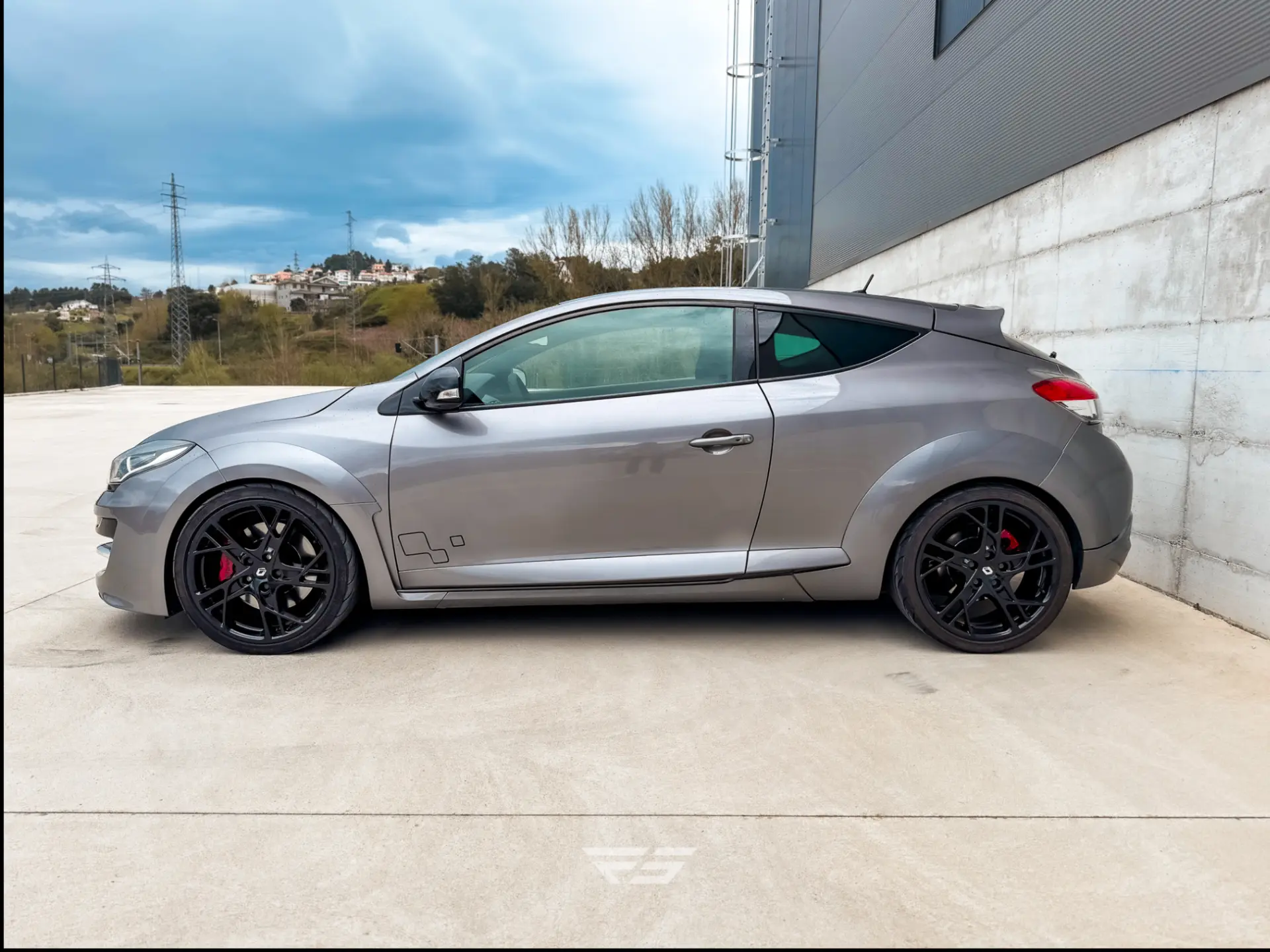Renault Mégane Coupe 2.0 T RS 8