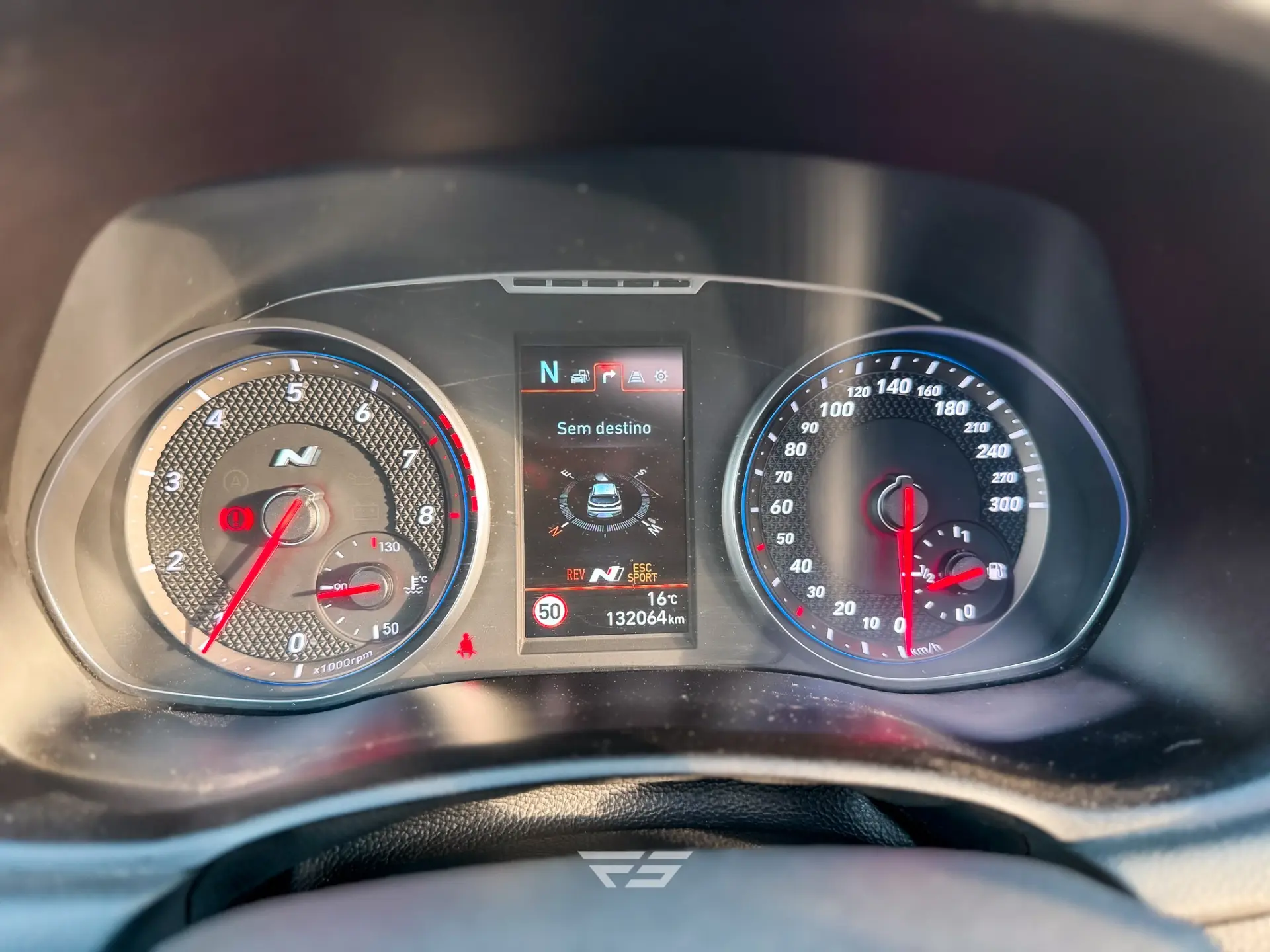 Hyundai i30 N 2.0 T-GDi Pack Performance 38