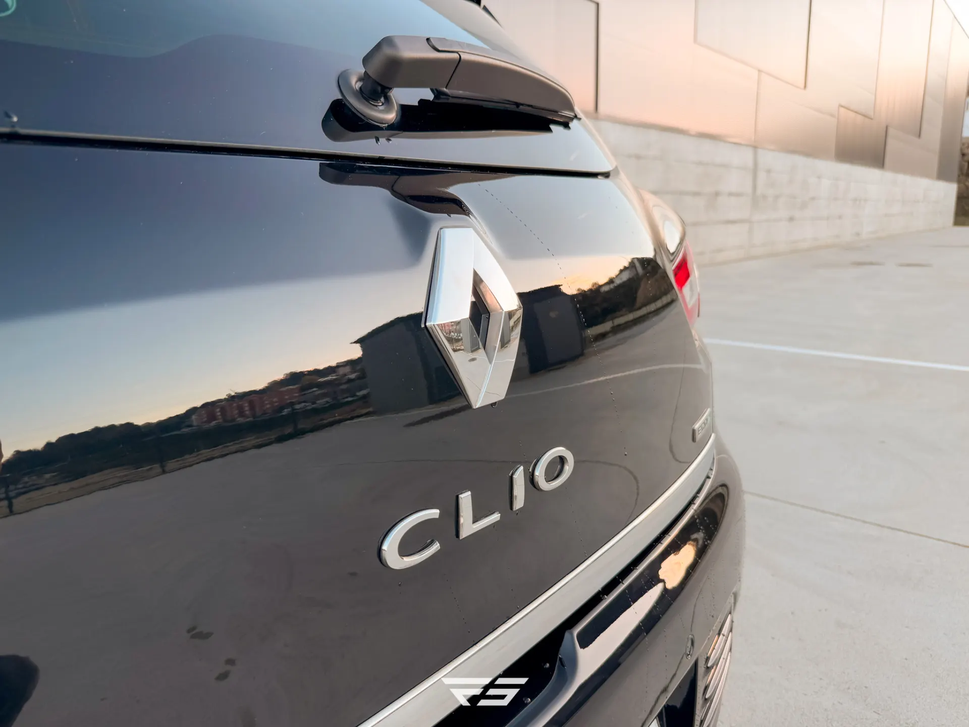 Renault Clio 0.9 TCE Limited 14