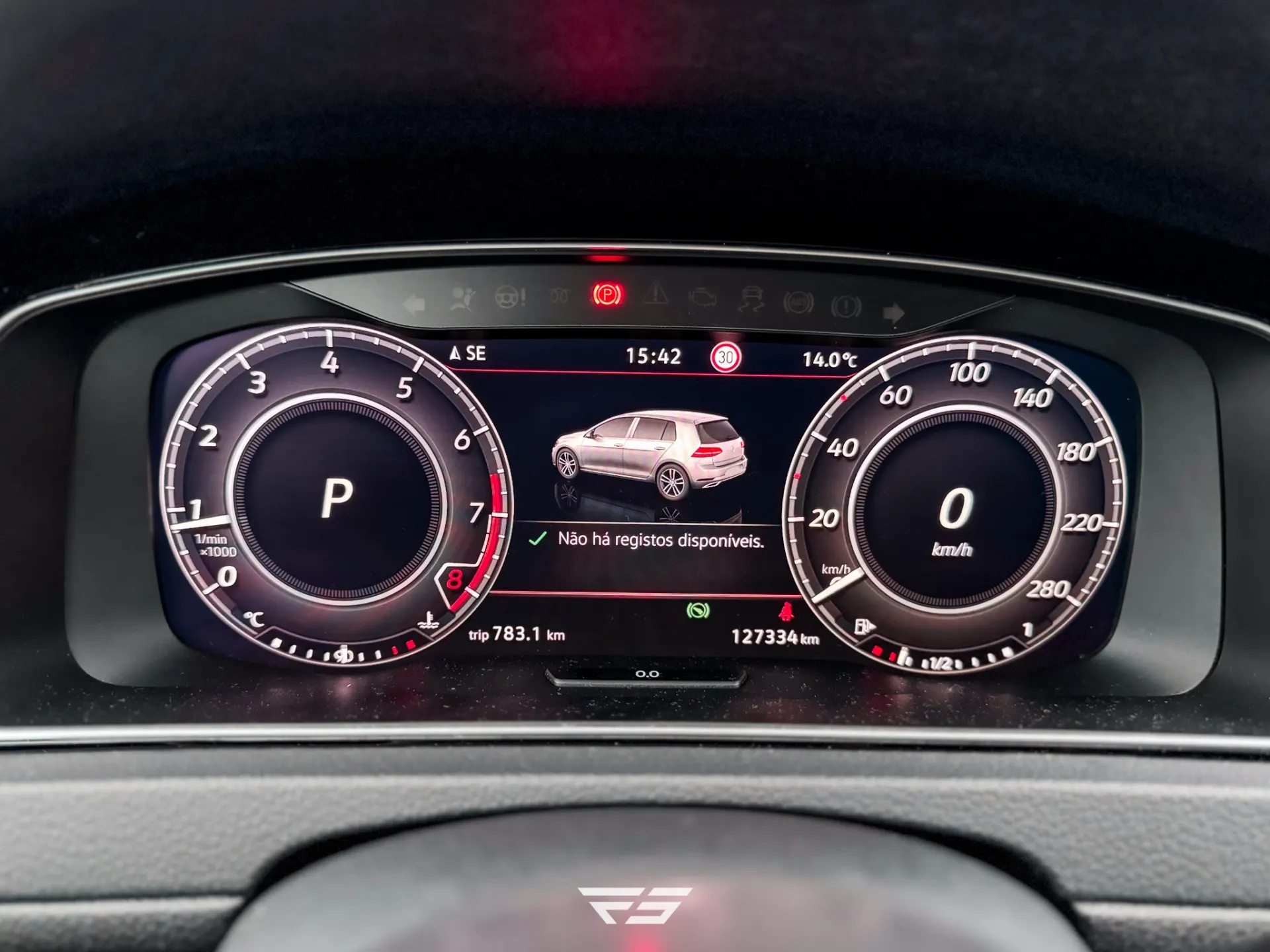 Volkswagen Golf 2.0 TSI GTi TCR DSG 29