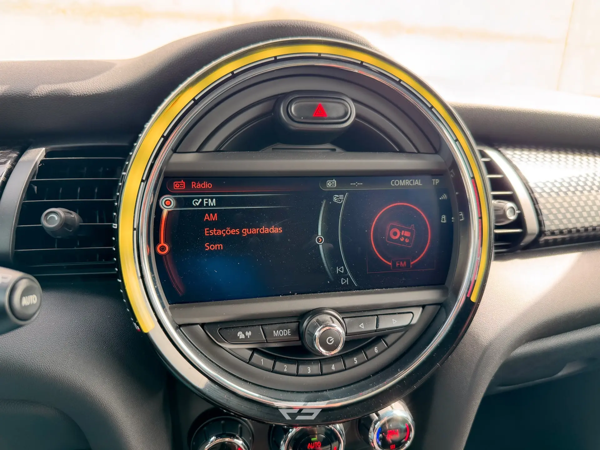 MINI 3 Portas John Cooper Works Auto Desportiva 32