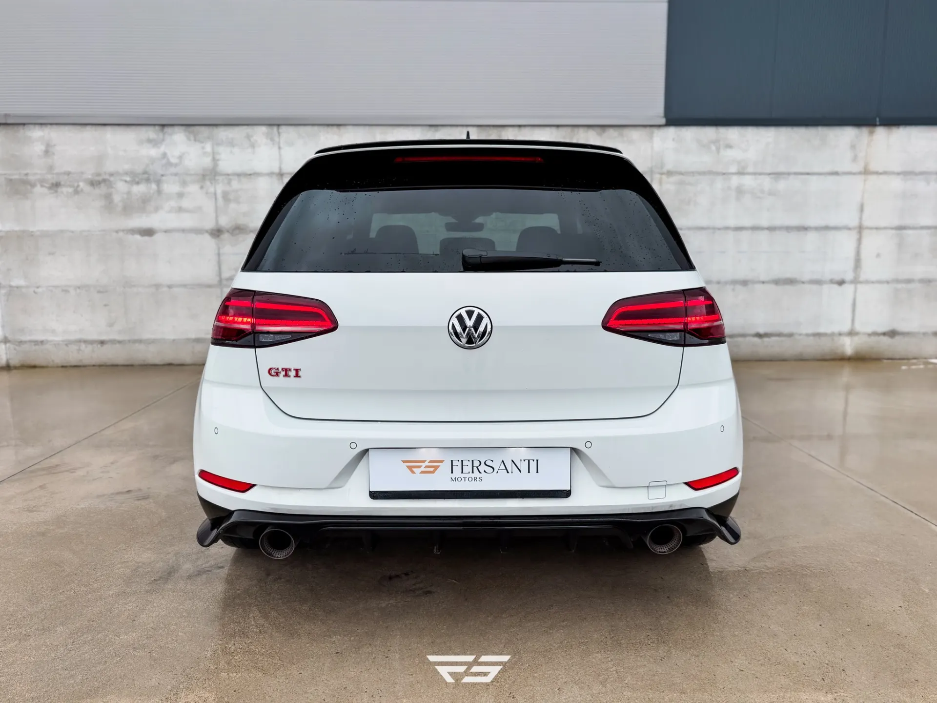 Volkswagen Golf 2.0 TSI GTi TCR DSG 12