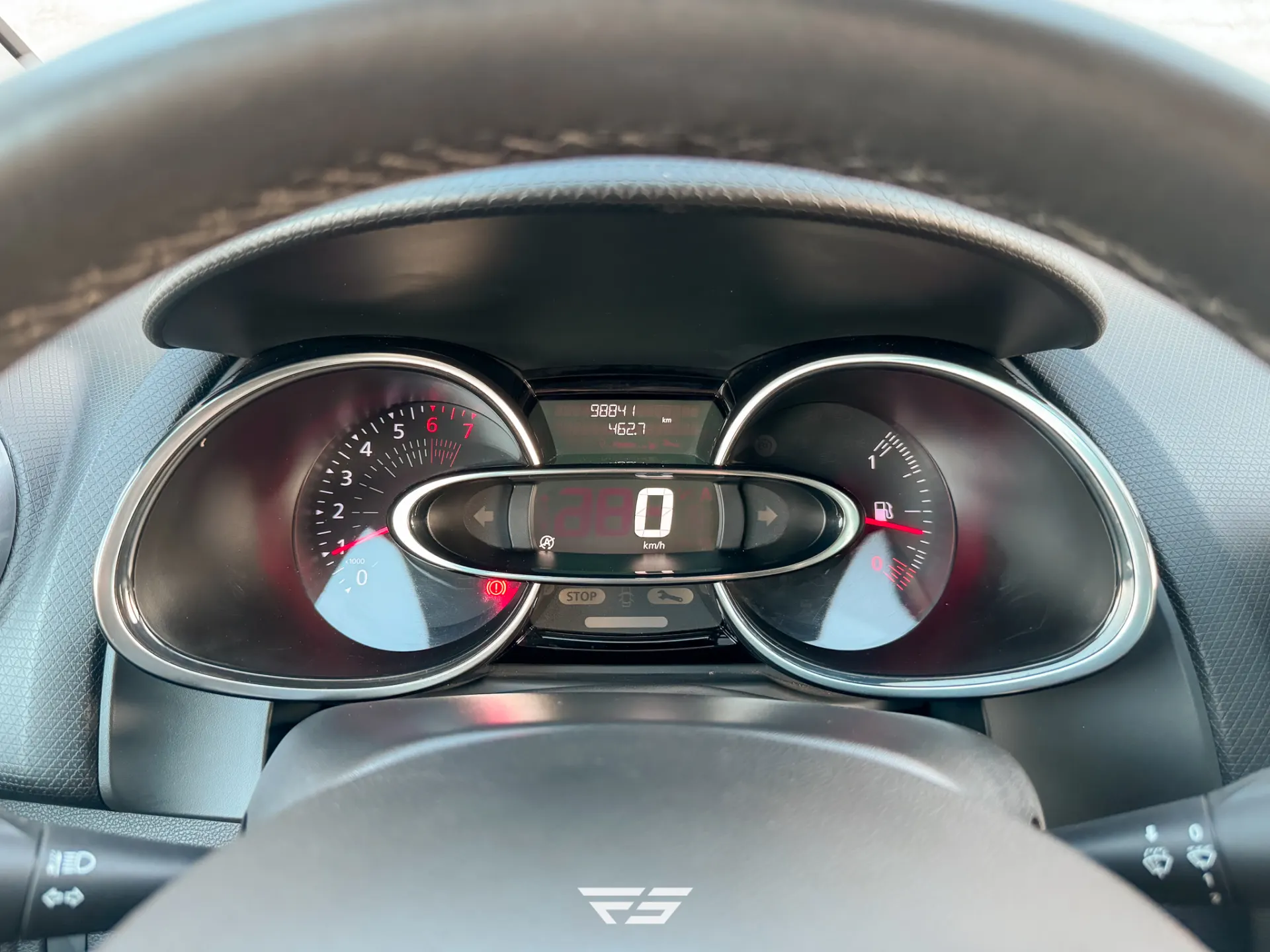 Renault Clio 0.9 TCE Limited 27