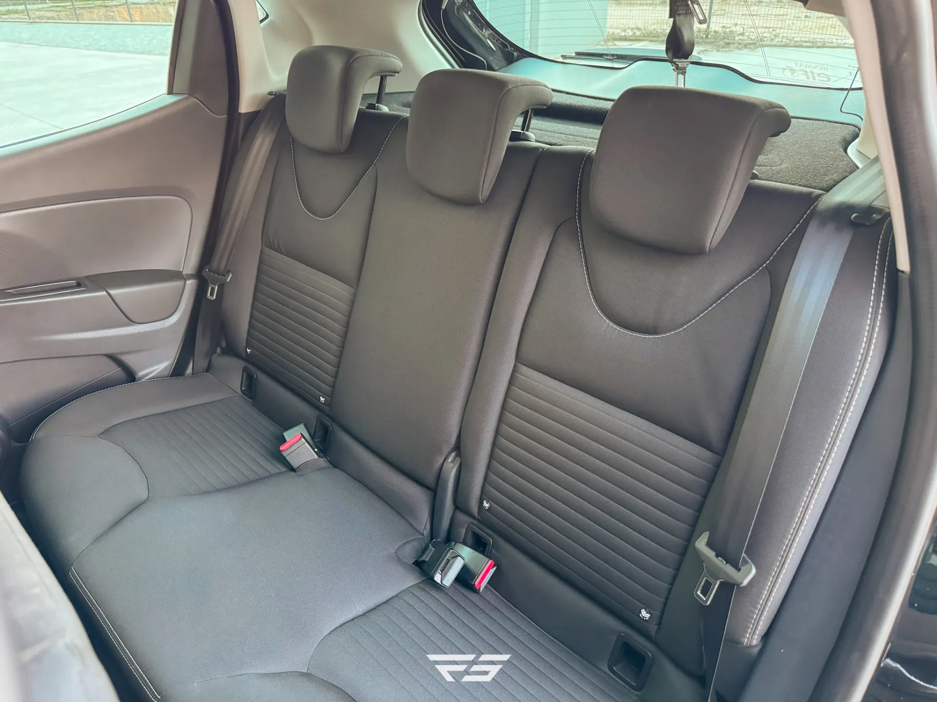 Renault Clio 0.9 TCE Limited 17