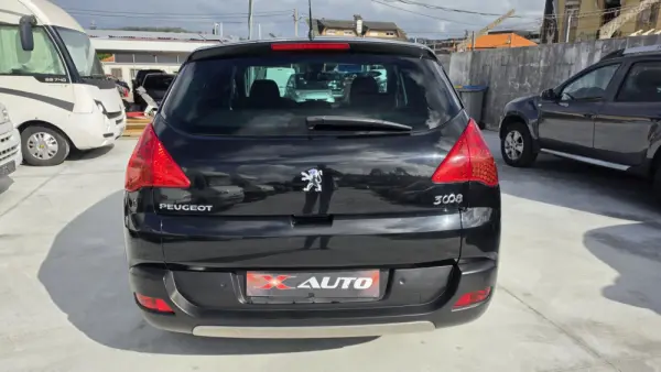 Peugeot 3008 1.6 HDi Allure 23
