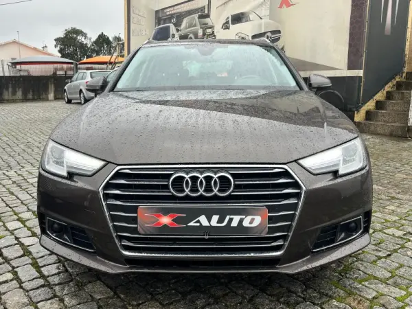 Audi A4 Avant 2.0 TDI Advance S tronic 7