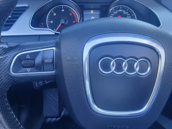 Audi A5 Cabrio 2.0 TDi S-line 27