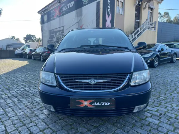 Chrysler Voyager 2.5 CRD LX 2