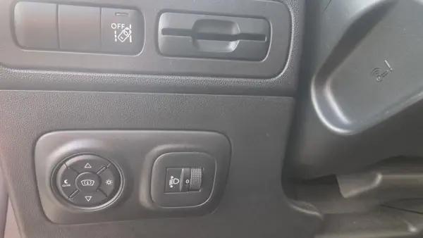 Citroën C3 Aircross 1.6 BlueHDi Feel S&S 26