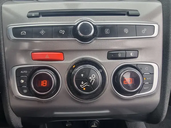 Citroën C4 1.6 BlueHDi Feel 15