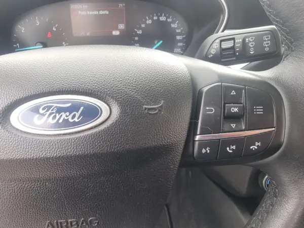 Ford Focus SW 1.5 TDCi EcoBlue Active 19