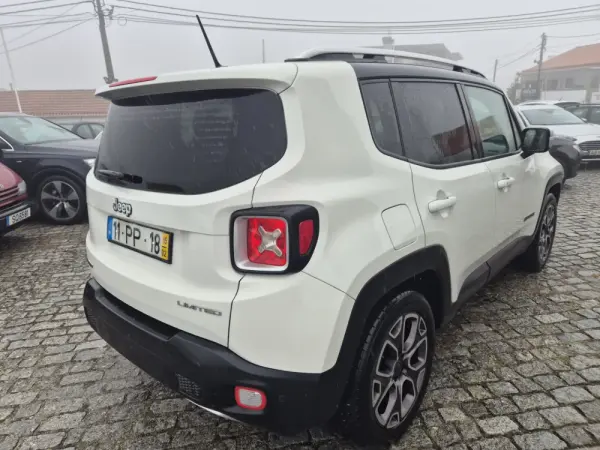 Jeep Renegade 1.6 MJD Limited 3
