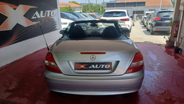 Mercedes-Benz SLK 200 K 9