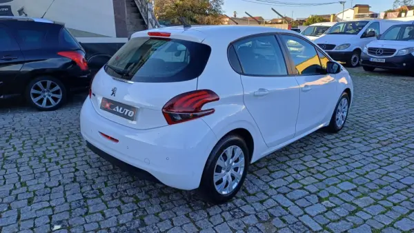 Peugeot 208 1.2 PureTech Active 4
