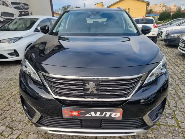 Peugeot 5008 1.5 BlueHDi Allure 3