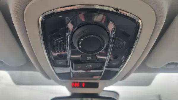 Peugeot 508 SW 1.6 e-HDi Allure 19