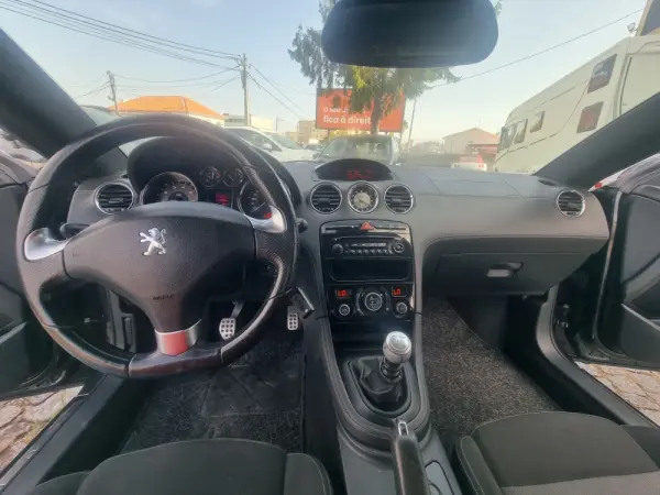 Peugeot RCZ 1.6 THP 10