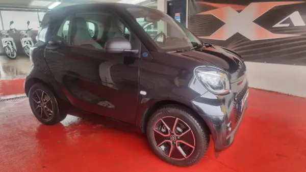 Smart ForTwo Coupé EQ Passion 2