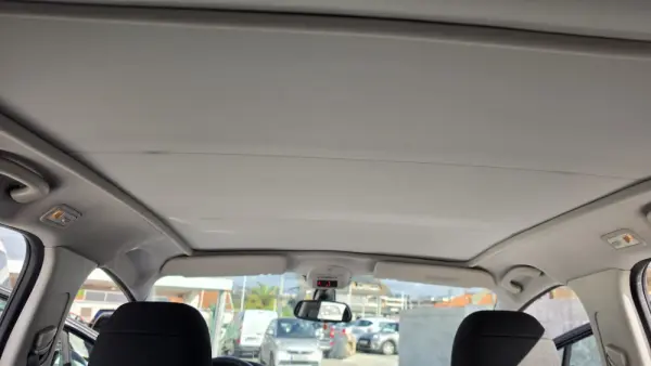 Peugeot 3008 1.6 HDi Allure 18