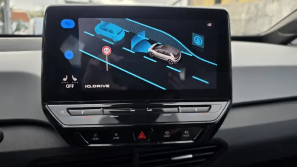 Volkswagen ID.3 58 kWh 1st 8