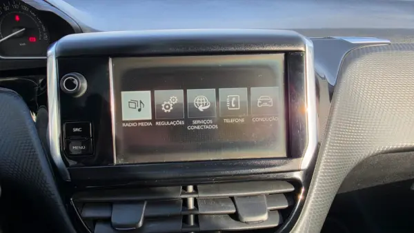 Peugeot 208 1.6 BlueHDi Allure 10