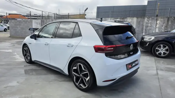Volkswagen ID.3 58 kWh 1st 4
