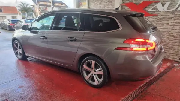 Peugeot 308 SW 1.6 BlueHDi Allure 3