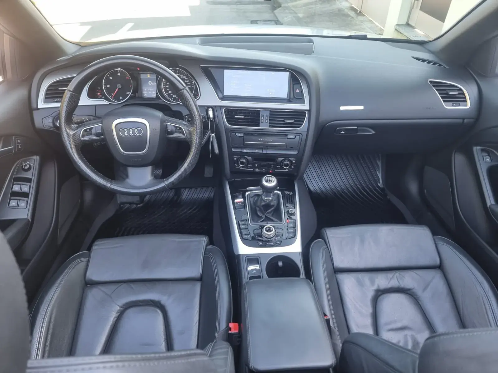 Audi A5 Cabrio 2.0 TDi S-line 13