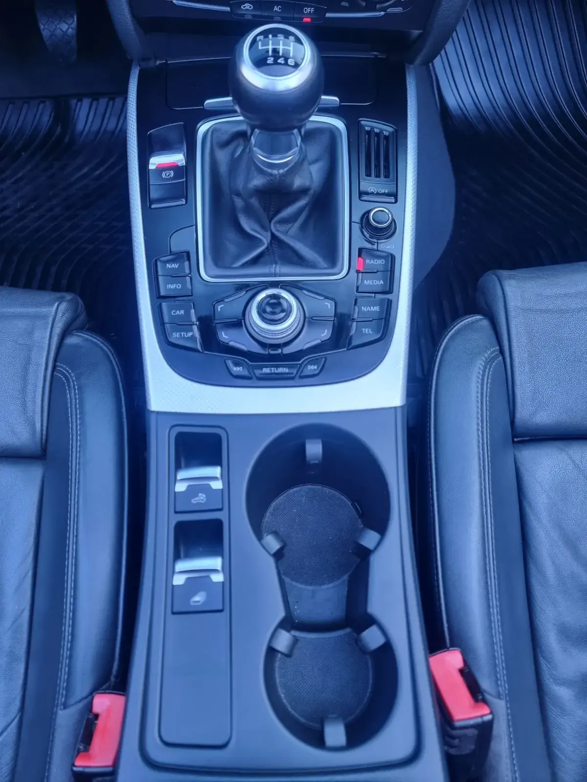 Audi A5 Cabrio 2.0 TDi S-line 21