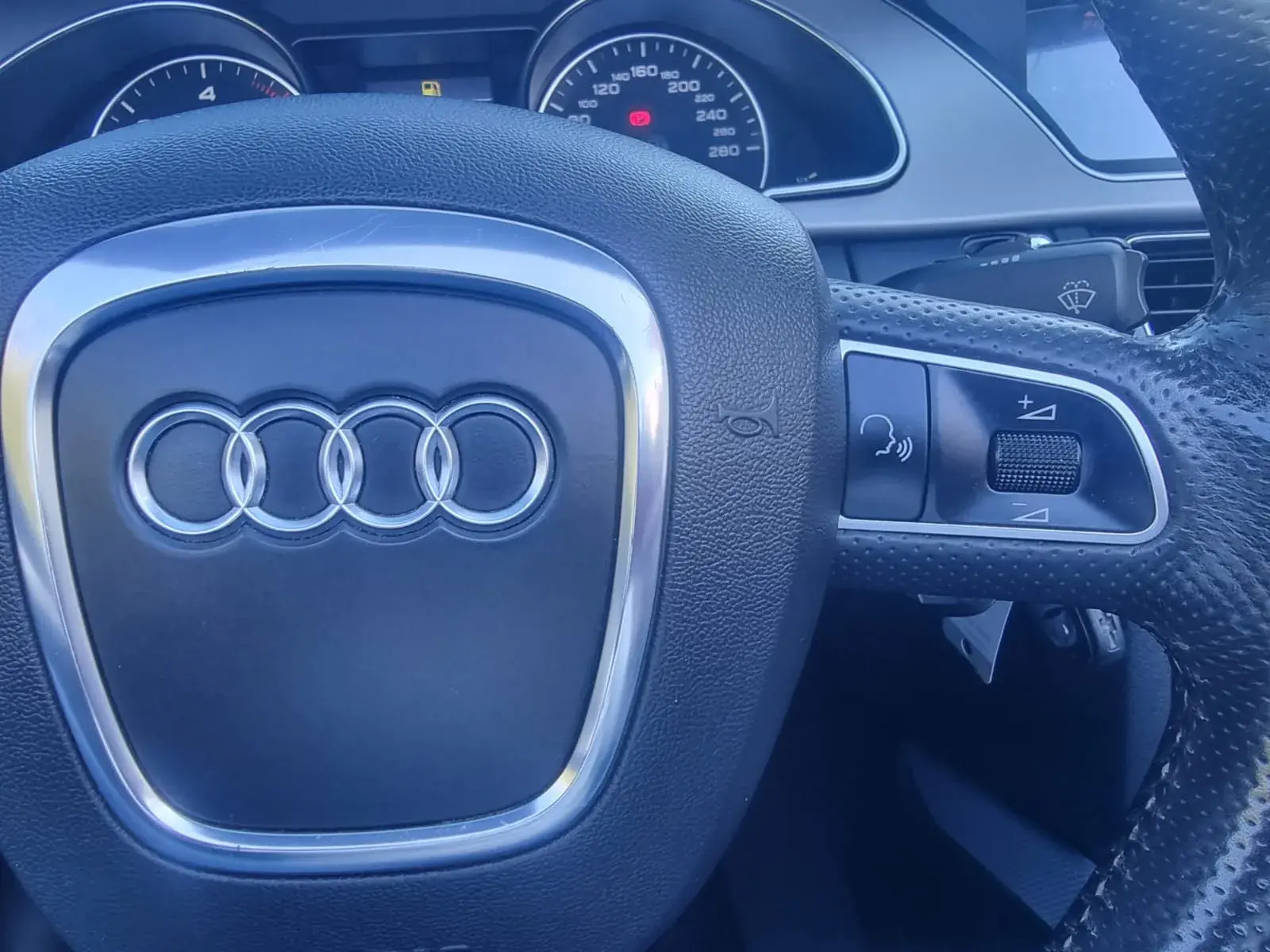 Audi A5 Cabrio 2.0 TDi S-line 28