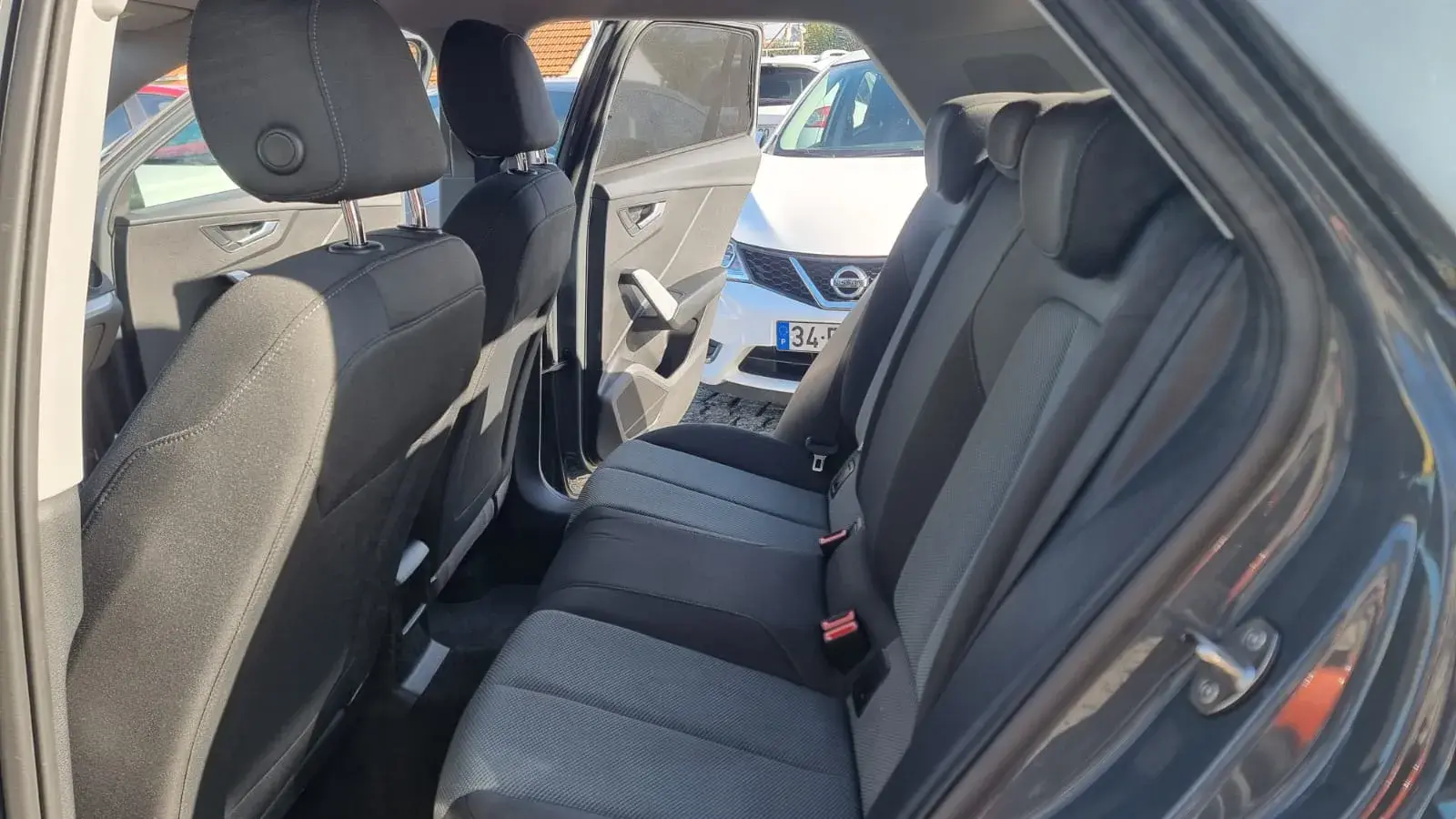 Audi Q2 1.6 TDI Design S tronic 18