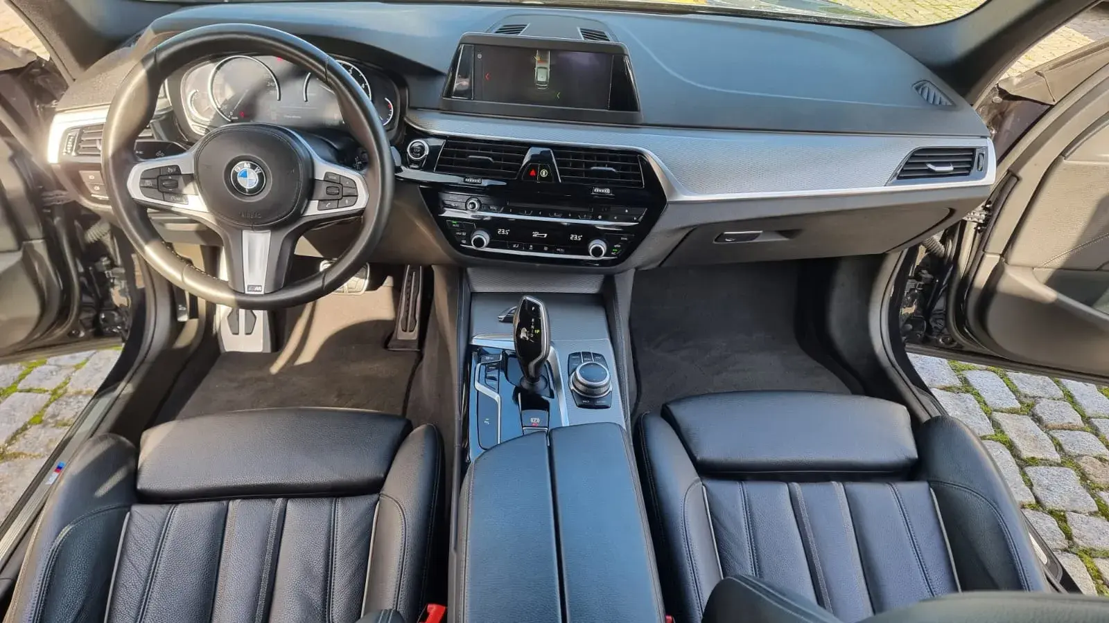 BMW 530 d Pack M Auto 7