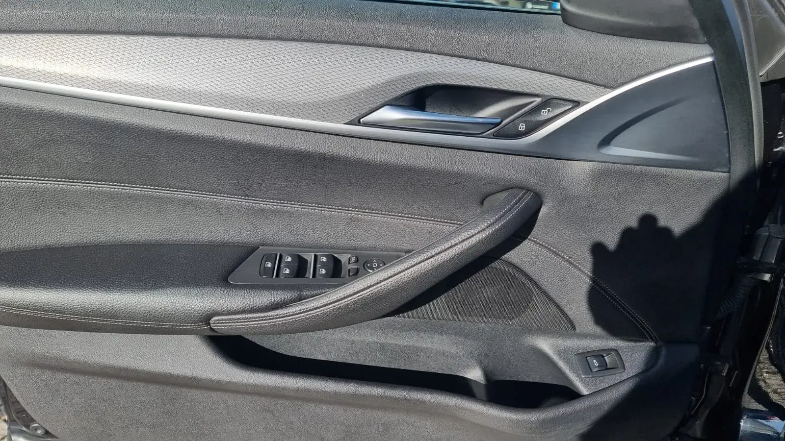 BMW 530 d Pack M Auto 32