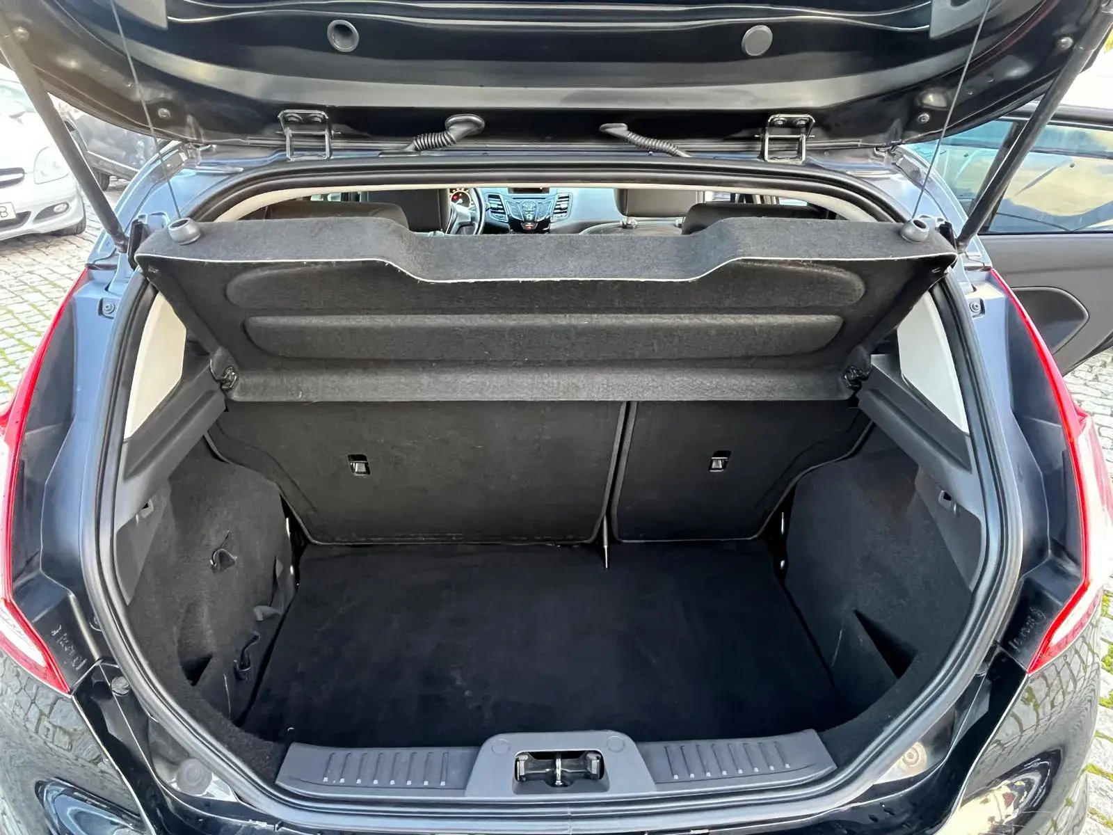 Ford Fiesta 1.0 Ti-VCT Titanium 16