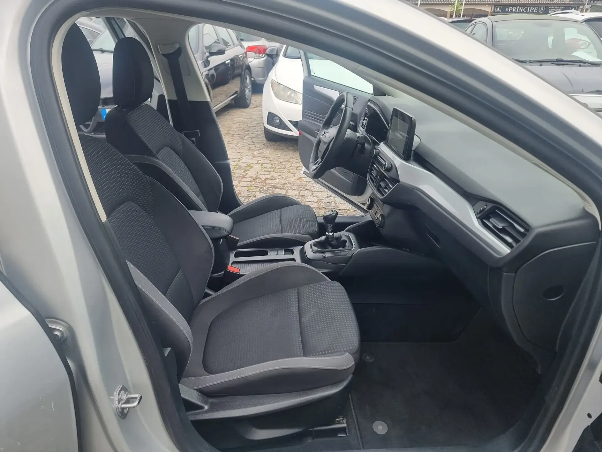 Ford Focus SW 1.5 TDCi EcoBlue Active 14