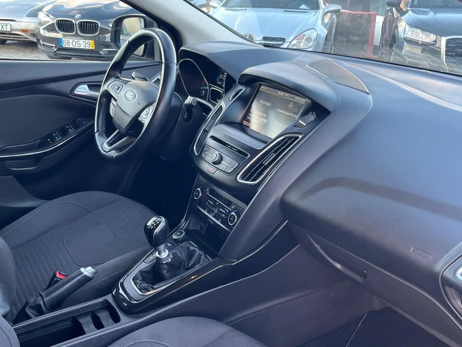 Ford Focus SW 1.0 SCTi Titanium 8