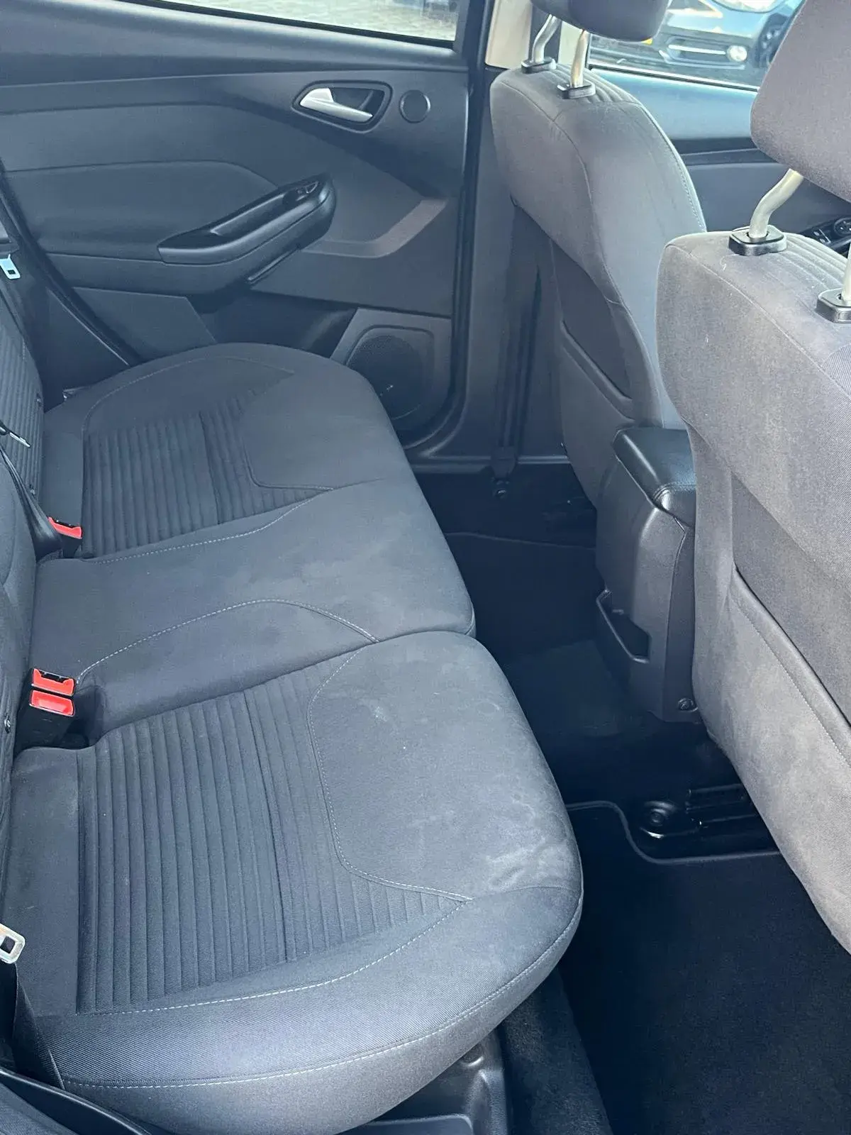 Ford Focus SW 1.0 SCTi Titanium 13