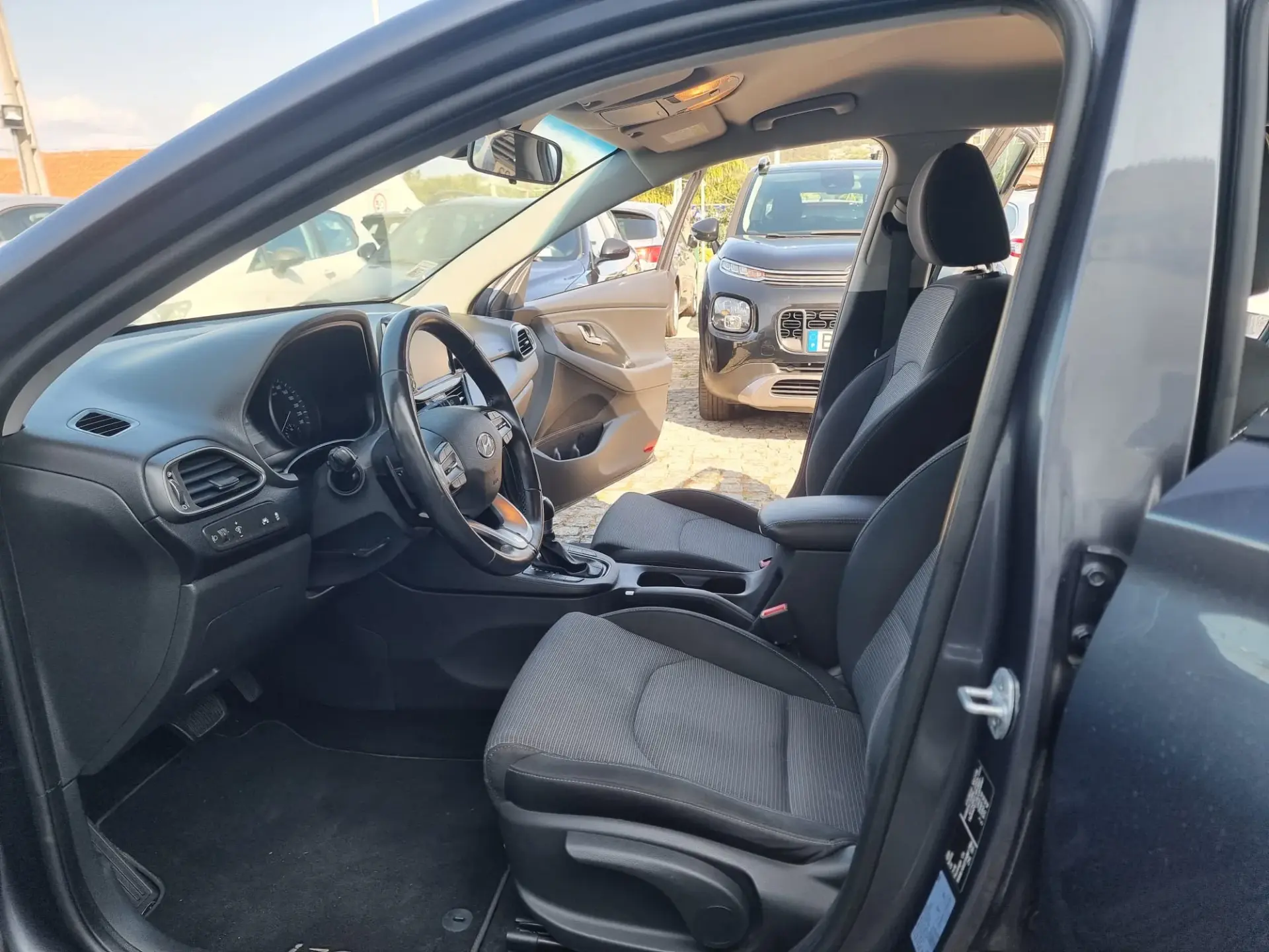 Hyundai i30 SW 1.6 CRDI Launch Edition 16