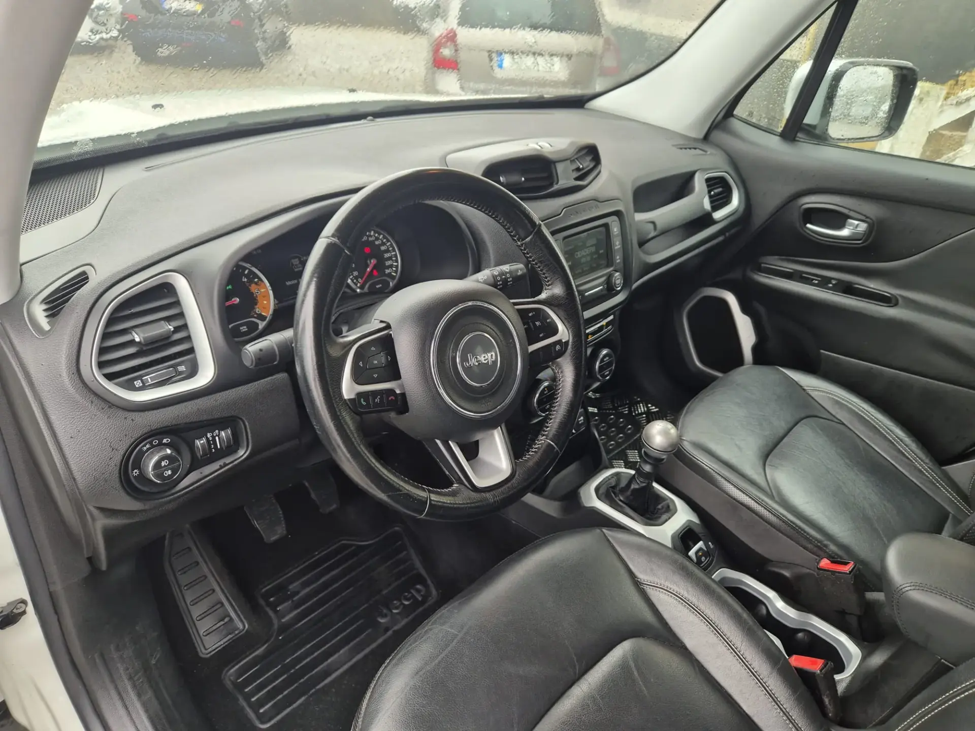 Jeep Renegade 1.6 MJD Limited 6