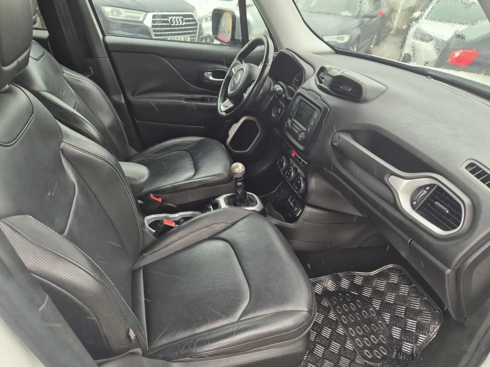 Jeep Renegade 1.6 MJD Limited 7