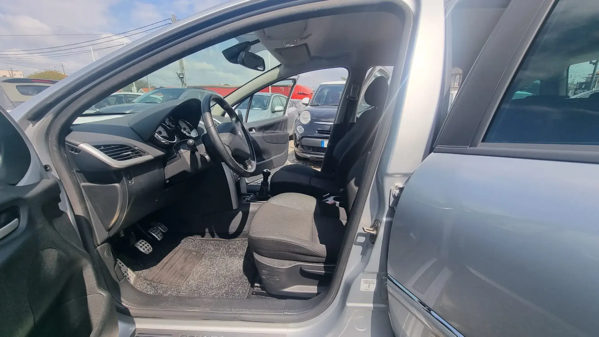 Peugeot 207 SW 1.6 HDi Sportium 13