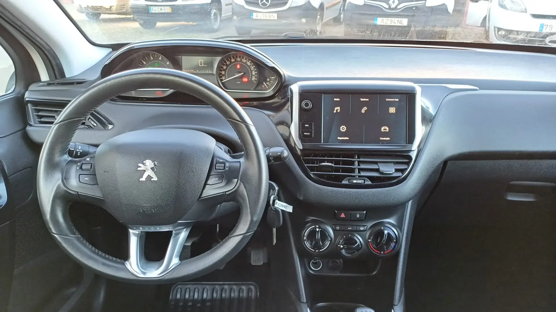 Peugeot 208 1.2 PureTech Active 16