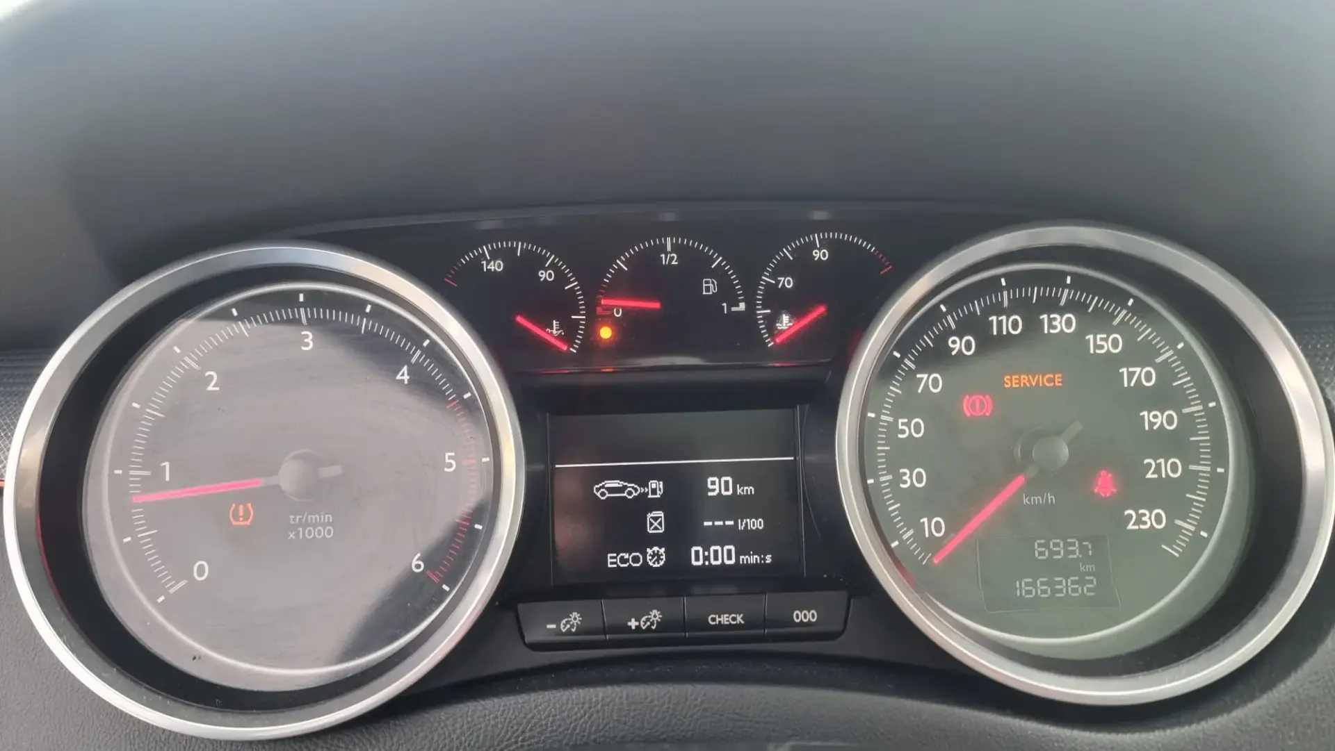 Peugeot 508 SW 1.6 e-HDi Allure 9