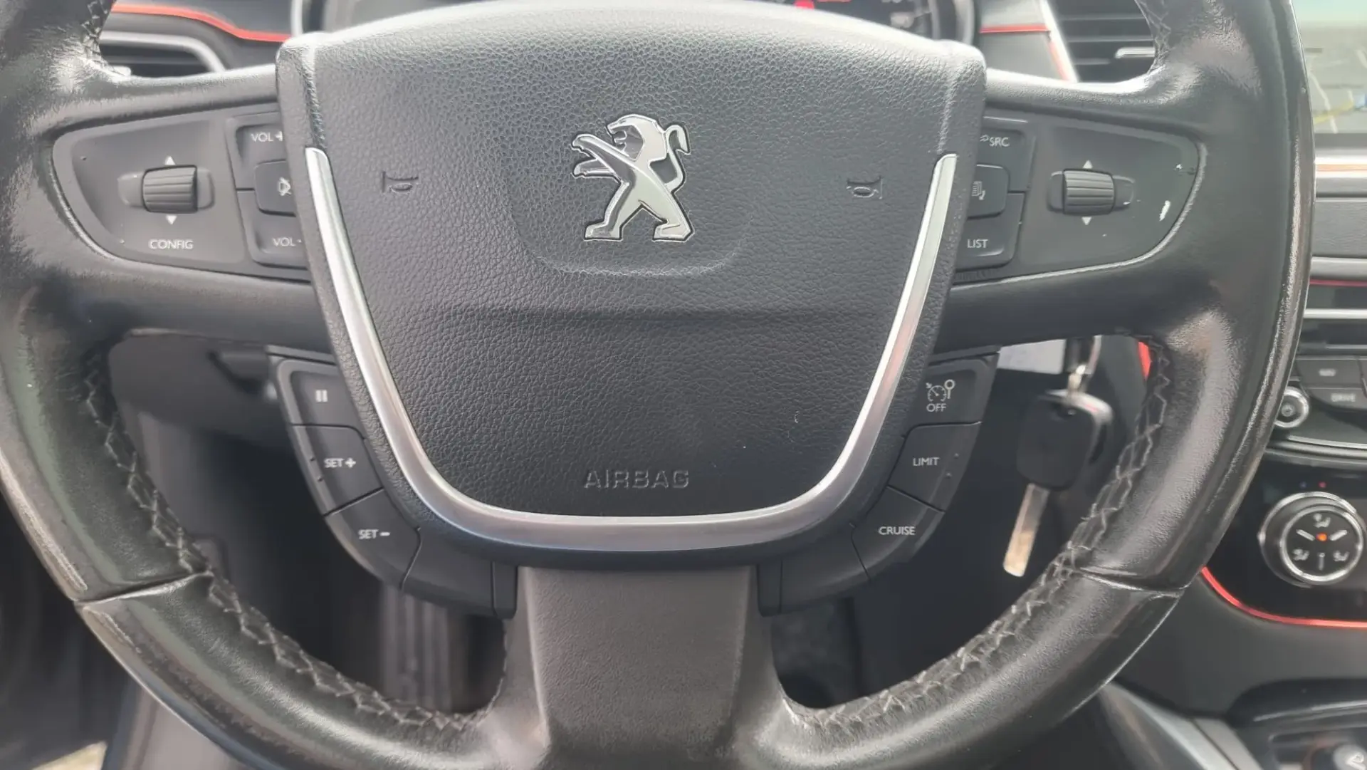 Peugeot 508 SW 1.6 e-HDi Allure 23