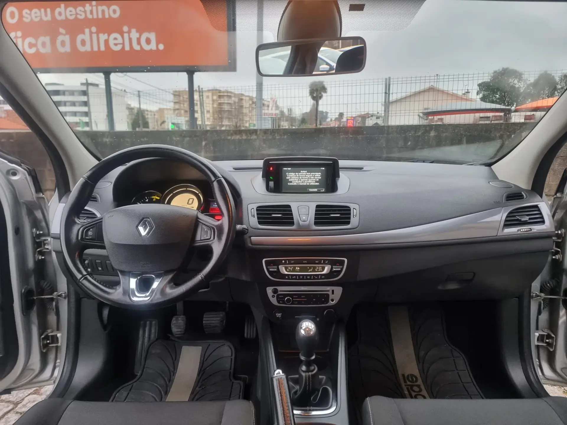 Renault Mégane Sport Tourer 1.5 dCi Confort SS 8