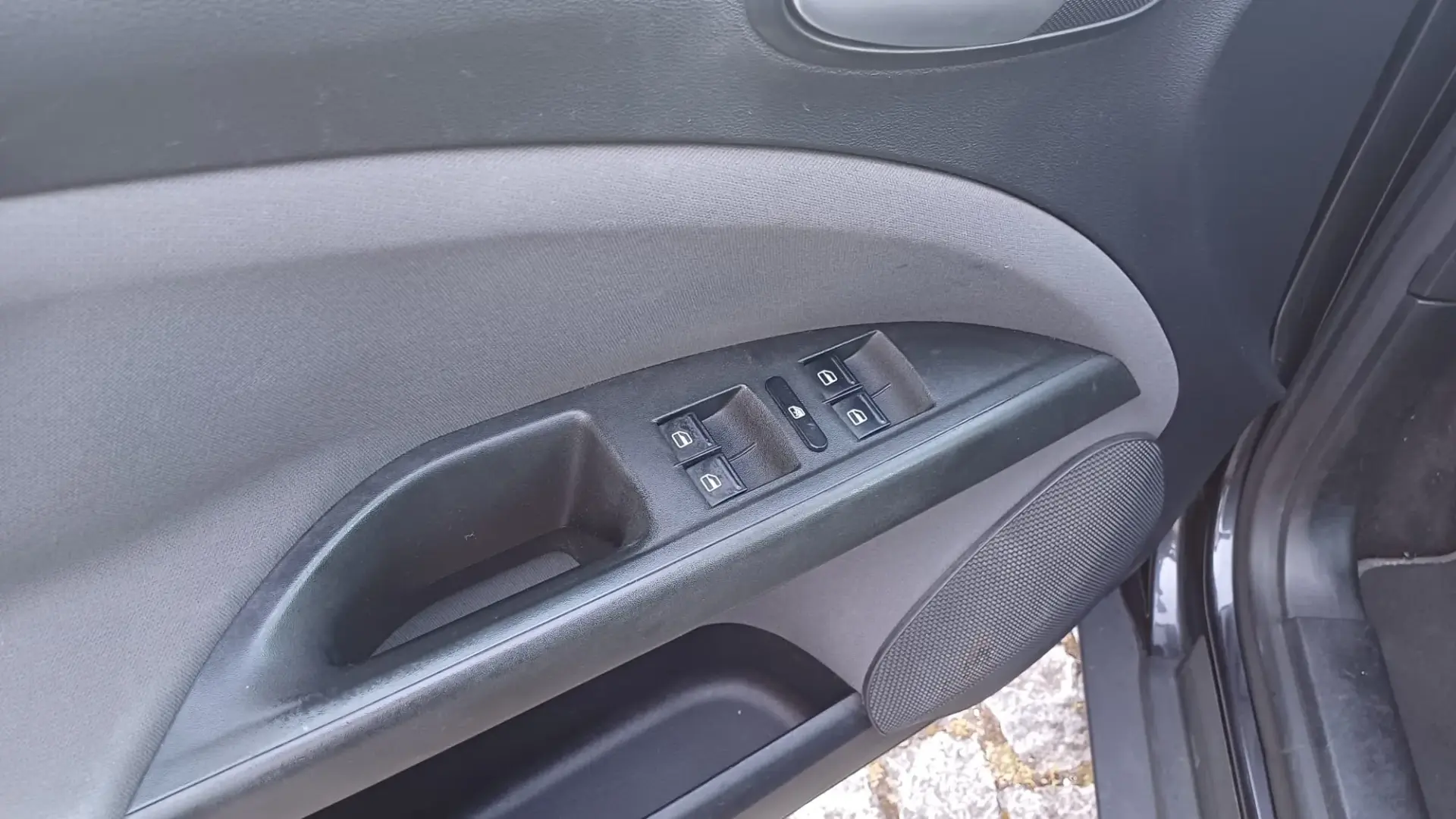 SEAT Altea 1.6 TDI ECOMOTIVE 19