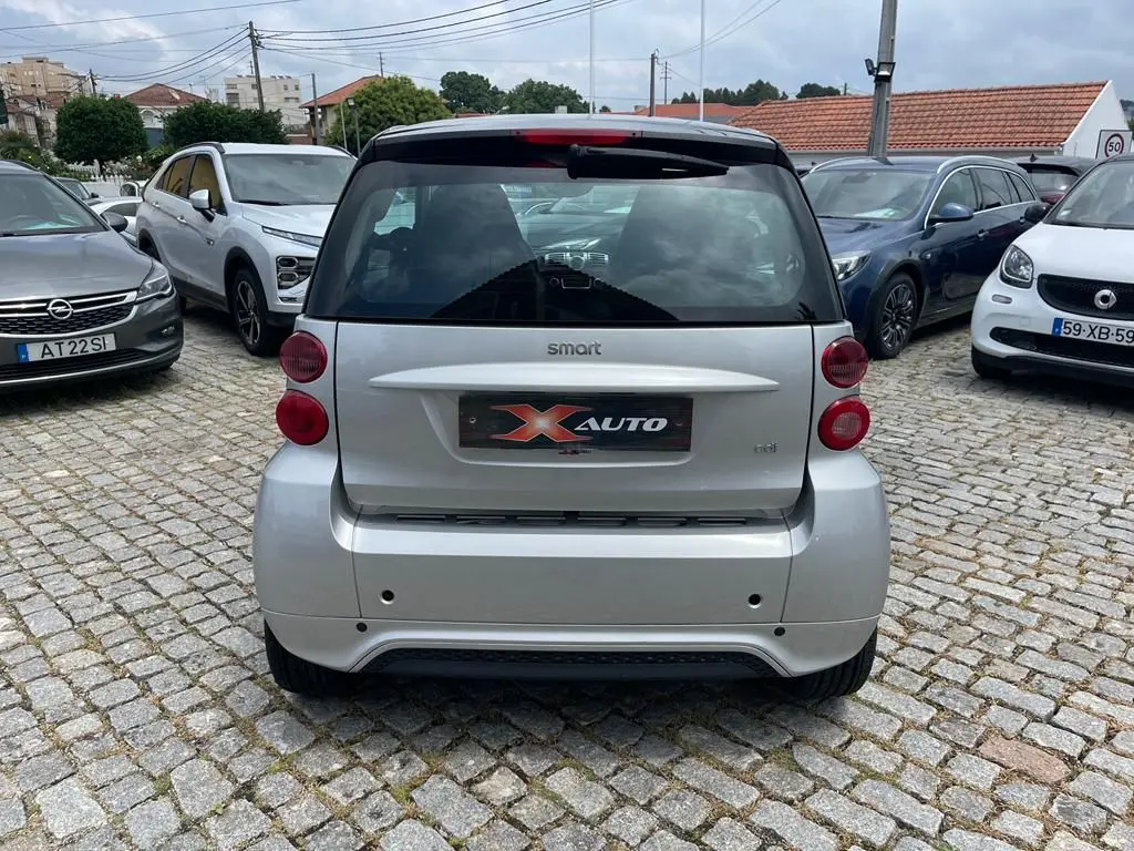Smart ForTwo Coupé 0.8 cdi Passion 54 6